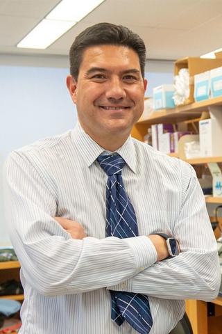 Darren R. Carpizo